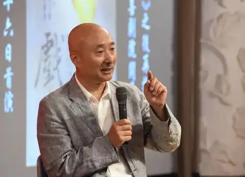 67岁陈佩斯重返春晚别开枪,我回来了
