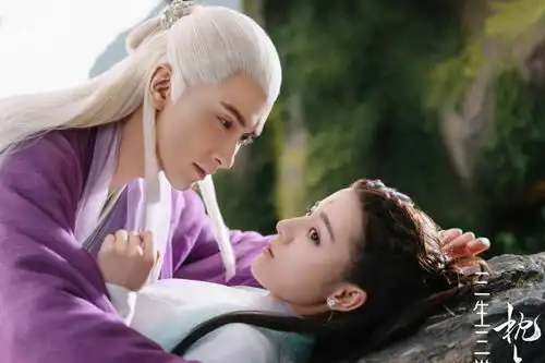 驭鲛记将拍,迪丽热巴担纲女主,男主是任嘉伦或罗云熙