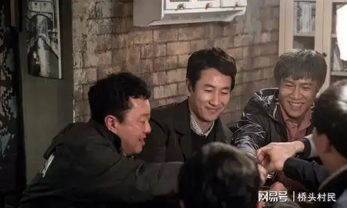 提醒女人不要去撩一个长时间不换微信头像的男人,撩不动
