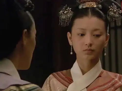 甄嬛传中沈眉庄爱的有多深情,转身就有多决绝
