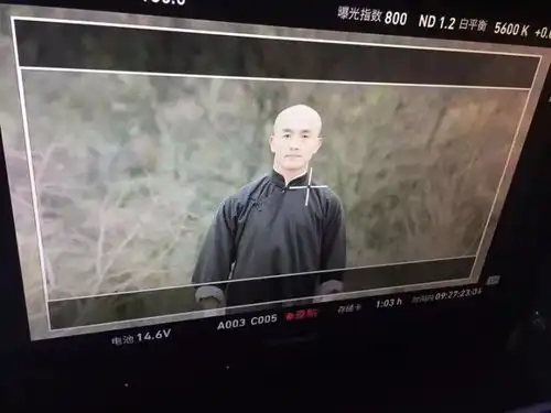 家住龙池湖边上的小伙伴们注意啦有剧组到你家门口来拍戏了