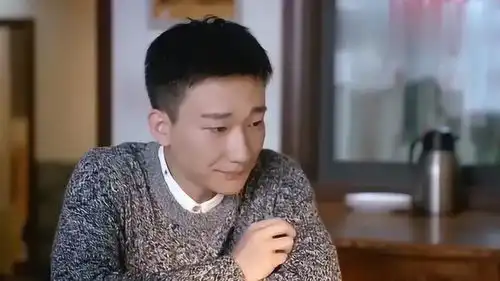 欢乐颂男朋友请樊姐吃饭,竟是小蚯蚓结账,樊姐一眼看穿这男的