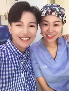 因为我朋友的妈妈在这家医院工作,所以我没去对比其...牙贴面悦美整形