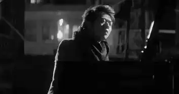 郎朗被评为第一钢琴家,被称赞为全人类的音乐宝藏
