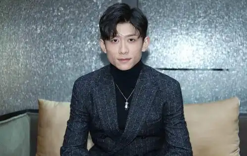 中国好闺蜜杨紫连续4年为张一山庆生,还称是他的女神
