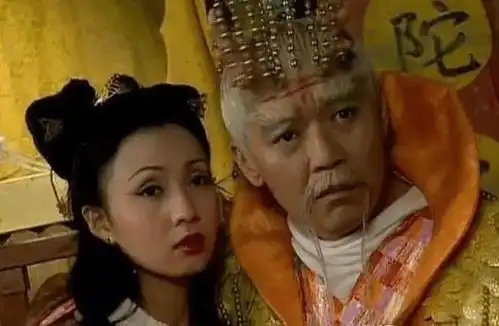 69岁李立群近况曝光,头发花白精神饱满,64岁才还清债务享受生活