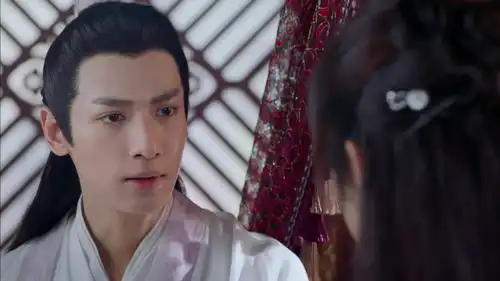 香蜜锦觅不愿旭凤受伤,竟恳求润玉保佑旭凤,这俩可是情敌啊