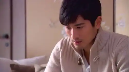 遇见王沥川男子对着照片求婚,结果传来坏消息,自己要出国