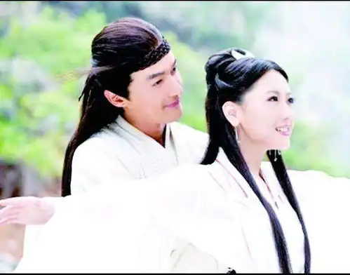 从清纯学霸,到交际名媛,白冰是如何成为京城四美的

