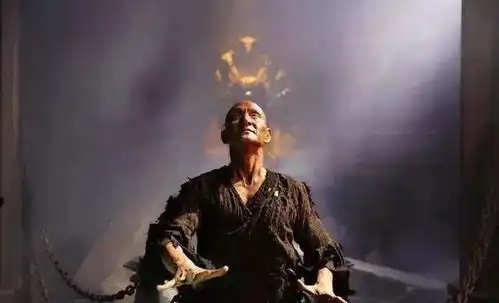 将夜剧照双重性格