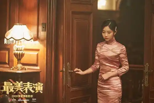 网评2021最好看的旗袍美人top10白鹿谭松韵上榜,景甜就是为旗袍而生的