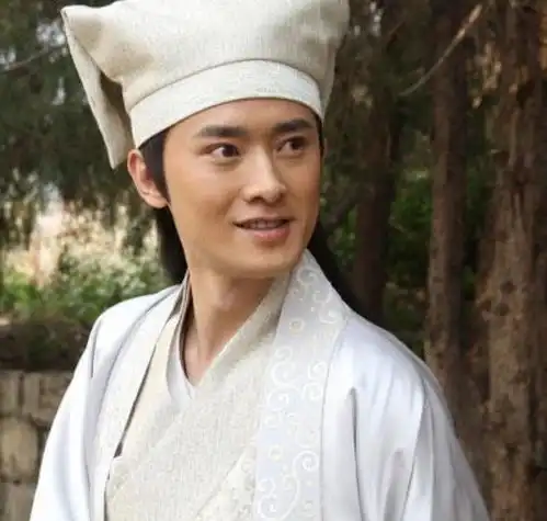 任泉宠了12年的老婆曝光,被称内地梅艳芳,难怪多年没绯闻