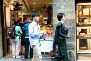 花儿与少年花絮全揭秘华晨宇嘟嘴向许晴撒娇李菲儿傻眼
