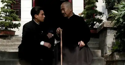 大决战开播引热议,4版蒋介石对比,谁才是真正的影史最佳