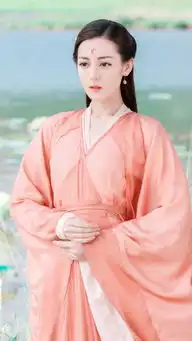 热巴入选2017全球最美面孔唯一的中国女星给小姐姐打call
