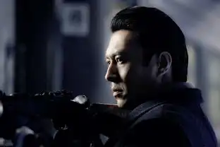 靳东伪装者曝剧照霸气举枪英姿飒爽
