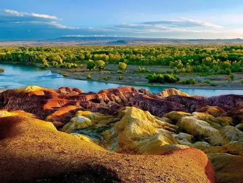 美哭了这条航线直达中国最美秋色,随便一拍就是壁纸

