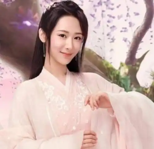 沉香如屑定妆照公开,杨紫成毅穿白衣琴瑟和鸣,cp感十足