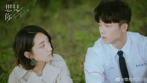 别闹了,金子涵的光只在唱跳舞台上演员这门饭,她还吃不起