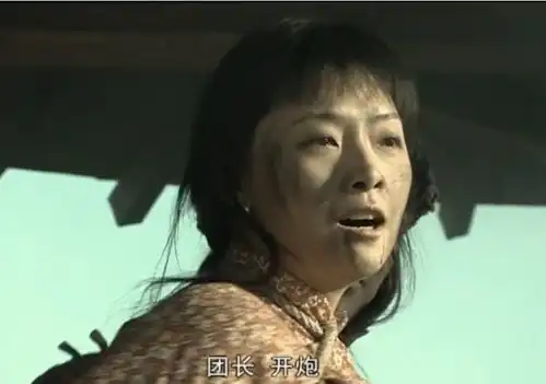 亮剑秀芹新剧大变样,烈焰红唇配民国装,40岁美出新高度
