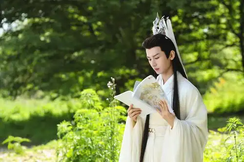 沉香如屑沉香重华
