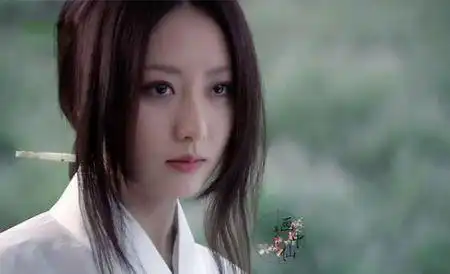 电视剧神话里,易小川对玉漱的感情比对吕素素的感情好,为什么
