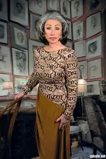 辛迪舍曼世界由她扮演
