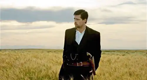 移不了民,那就跟着电影去旅行啊,你觉得怎么样