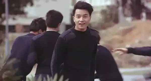 与荣共度61世细数最全张国荣银幕印象
