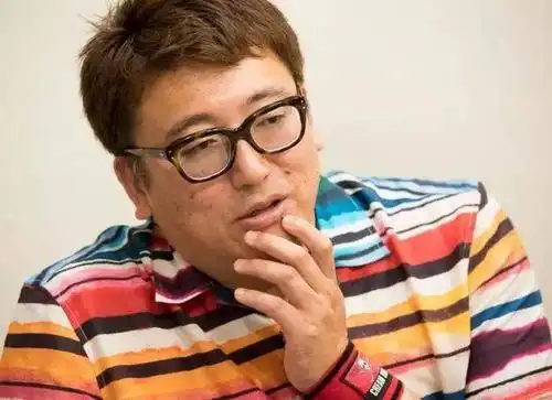 女神开头就挂,父女变情敌,这剧也太沙雕了