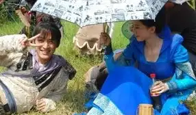 杨幂李晟胡歌吴奇隆看明星古装剧片场玩穿越
