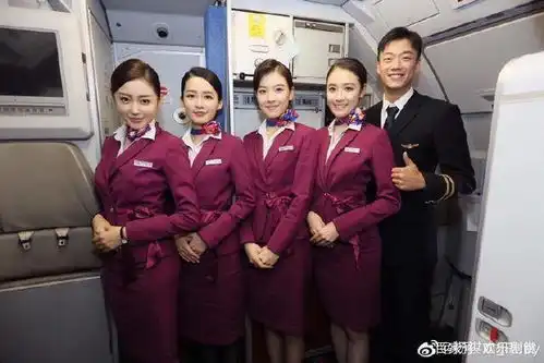中国机长6位美女,哪位更像空姐,李沁杨颖还是中国版全智贤
