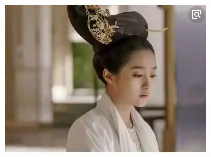 古装剧中女星们的发髻关晓彤最丑,热巴郑爽太雷人,唯有她最美
