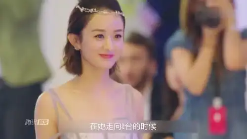 倾城时光美女创立倾城品牌亲自参加走秀惊艳全场
