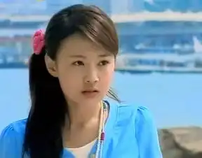 郑爽曝新剧照清纯不再网友疑整容像佟丽娅五
