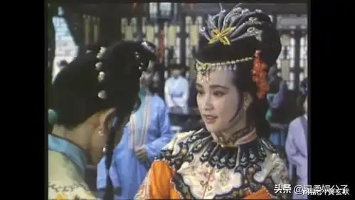 这次终于轮到64岁的胡玫翻车了新红楼梦一出观众直呼太雷
