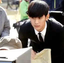 金秀贤精美照片,他是万千少女追捧的偶像