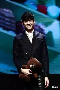 着调专访还记得我的少女时代的校草吗他出专辑了,还是个单身汪
