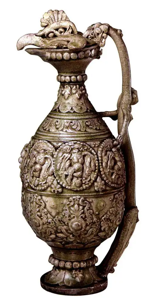 中国陶瓷文化,仅一件传世的白釉瓶和刻着希腊神话的唐代瓷器