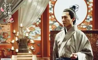妈妈百花奖得主,爸爸是舞台导演,出道多年跟杨幂搭档7次终走红
