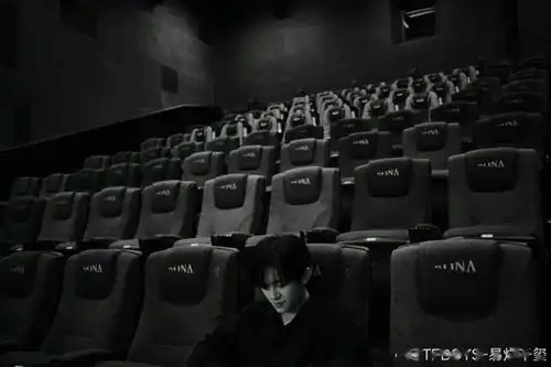 王俊凯王源为易烊千玺的新电影长津湖打call,这种我们旁人体会不到的神仙友情,让人好羡慕