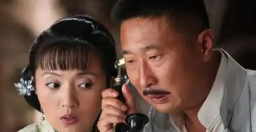 春晚小品皇后被舆论折磨抑郁4年,家人关爱终于涅槃重生
