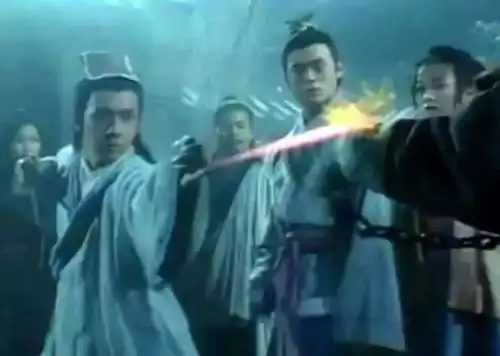 段誉虚竹都练逍遥派武功,到底谁更厉害乔峰所作所为已给出答案