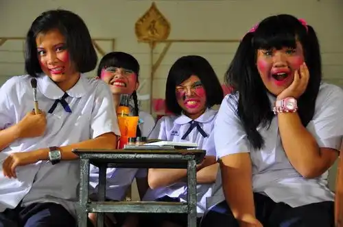 黑丑女大变身,误解初恋这件小事十年,再看一次致敬青春