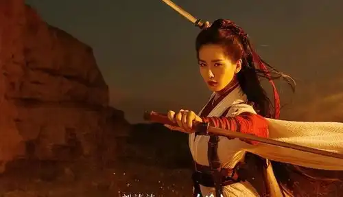 一念关山全员皆美女,唯有一人拉跨,外形土气,完全认不出来
