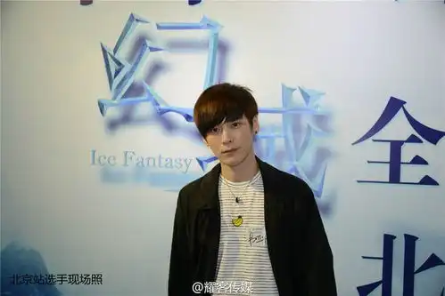 和李易峰参加过同档选秀,曾是中韩组合成员,后签张萌拍戏都没火