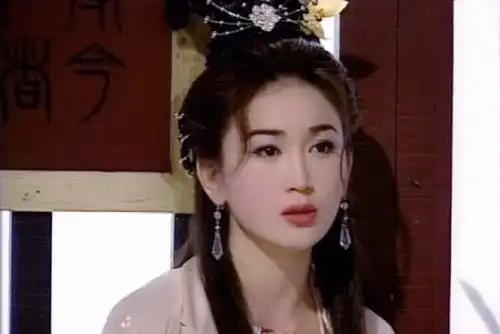 九版妲己颜值比拼,范冰冰娇媚,张馨予妖艳,有位竟成了表情包