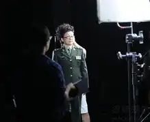 宋春丽录制宣传片致敬人民警察守护家园平安
