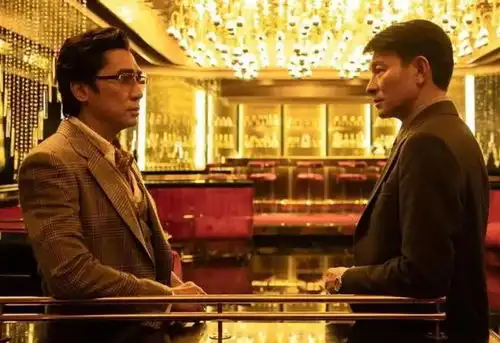 红毯先生重新上映,日票房预测仅百万,刘德华被嘲不如梁朝伟
