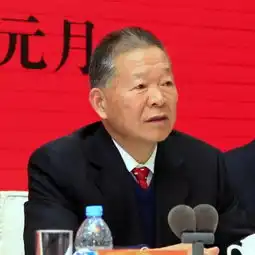 海澜换帅29岁少帅周立宸接棒500亿服装帝国